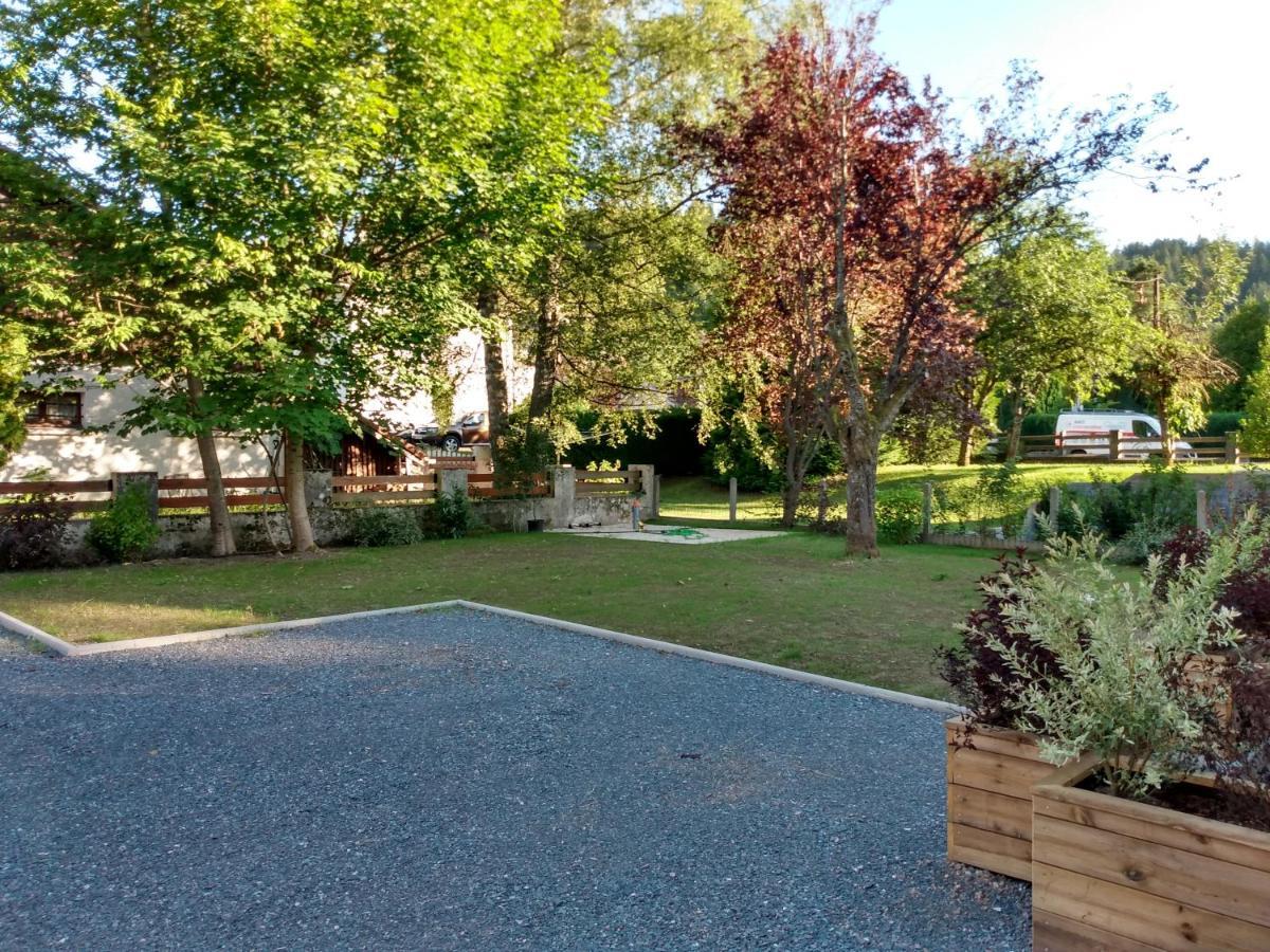 Gite Les Eglantines Rez-De-Jardin 热拉梅 外观 照片