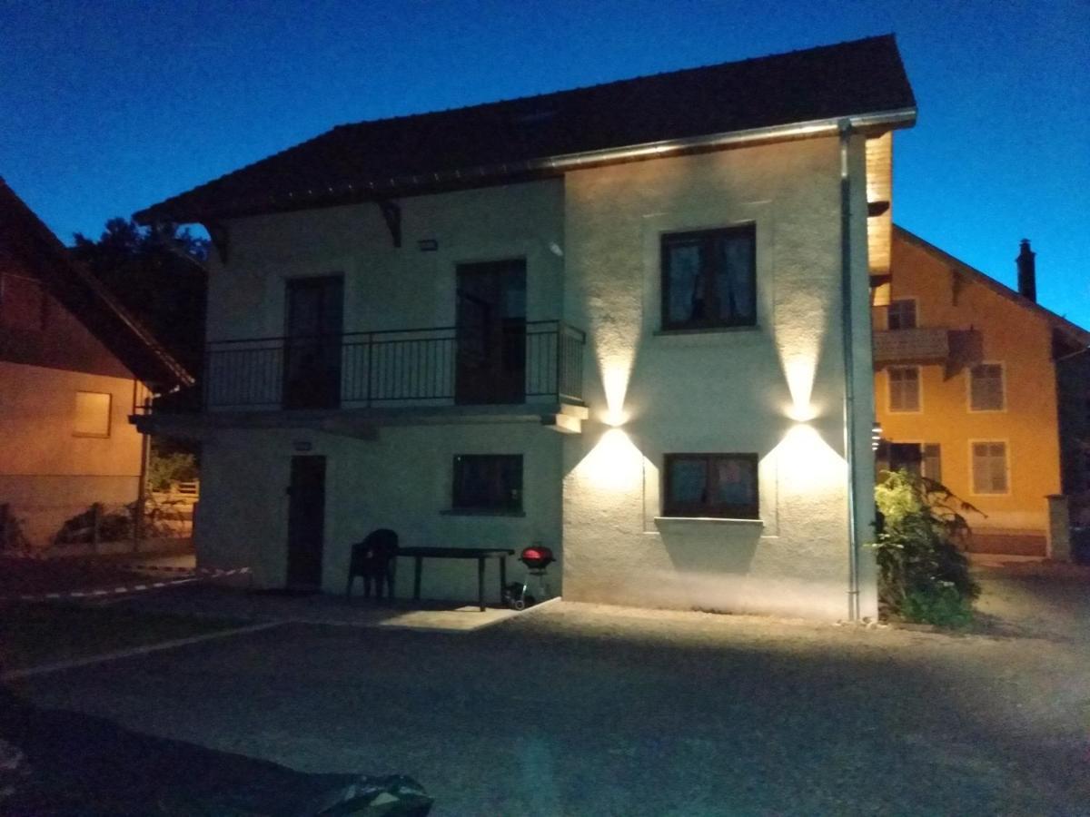 Gite Les Eglantines Rez-De-Jardin 热拉梅 外观 照片